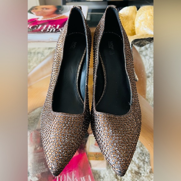 Michael Kors Dorothy D'orsay Heels - Picture 1 of 5